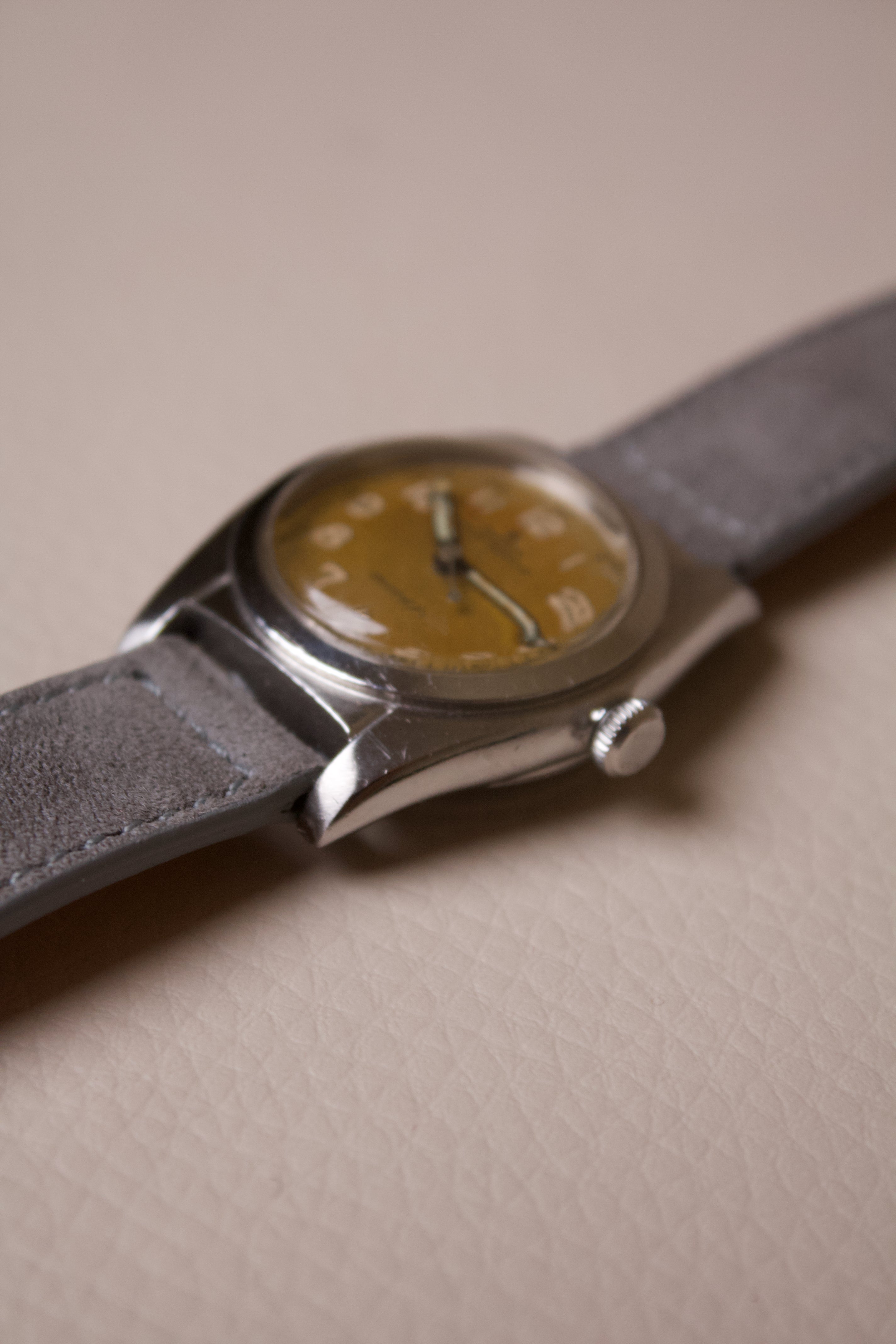 Rolex Oyster Perpetual Bubble Back 2940