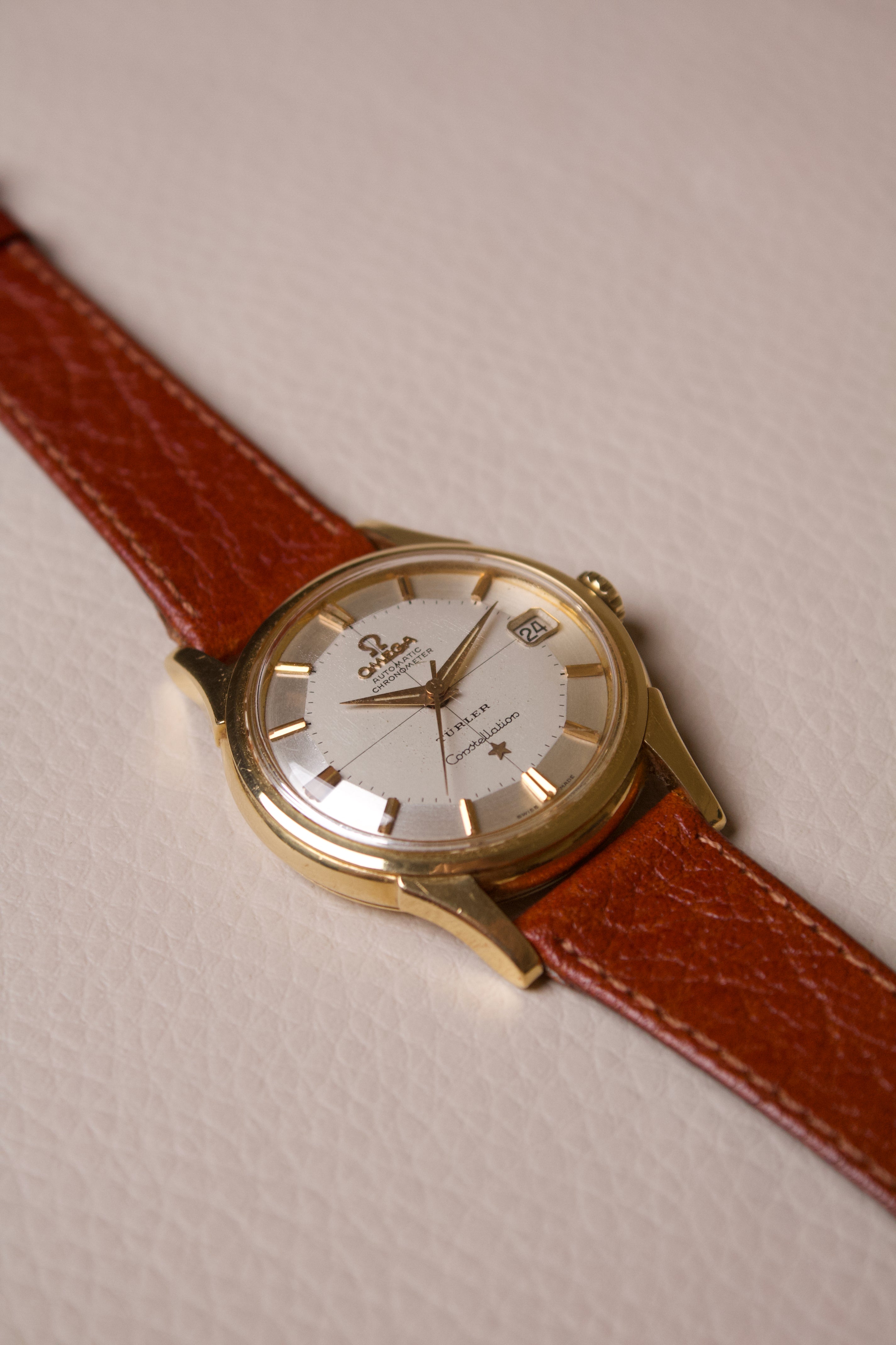 Omega Constellation Pie Pan Turler Ref. 14393